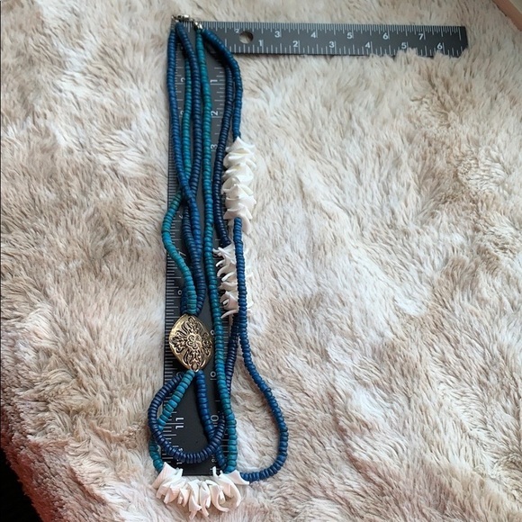 ESTATE Item Costume Necklace with shells - Picture 6 of 6